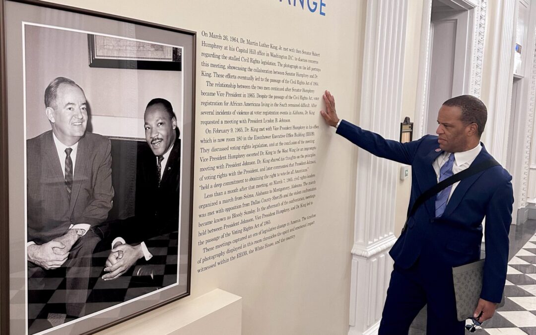 John Hope Bryant and Operation HOPE participate in White House Policy Roundtable