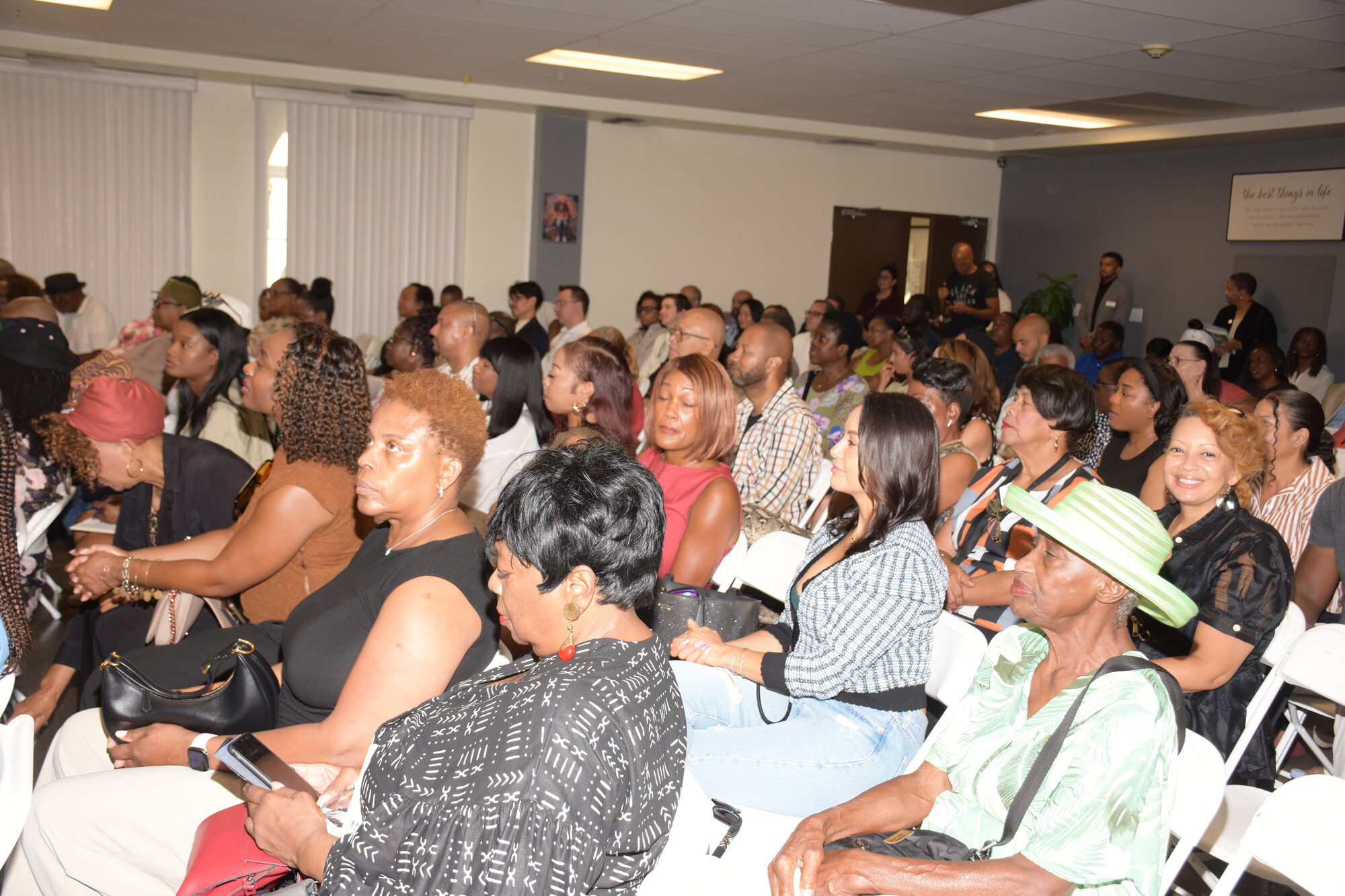 More than 300 community members at the Wealth Building Meets AI forum